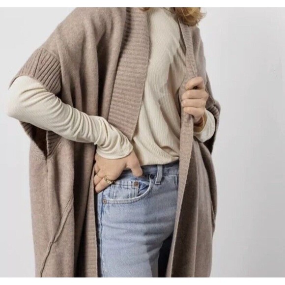 Womens All Row Cardigan Sweater OSFM EUC - Picture 2 of 7